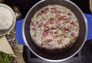 Risoto de Linguiça Blumenau e Queijo Fundido