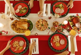 Monte uma mesa especial de Natal com produtos da Karsten