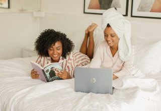 Dicas de filmes e séries para animar o Dia das Mães